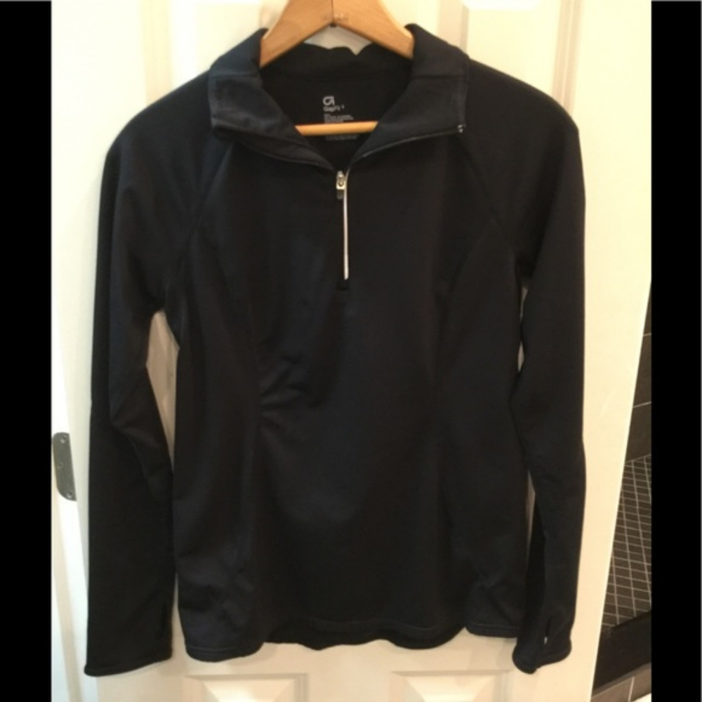 Gap Fit Half Zip Pullover. Light fleece lining